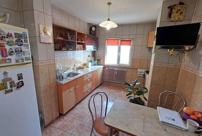 Vanzare apartament 3 camere Militari - Pacii et 9/10 vedere libera panoramica - 7