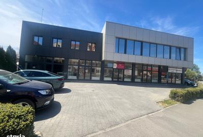 Spațiu comercial, de 421 mp, în Central - 11