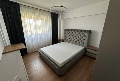 Apartament cu 3 camere decomandat în Central - 2