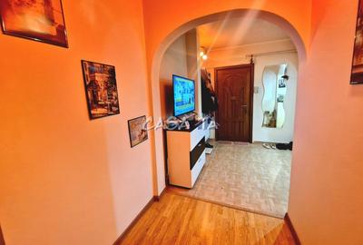 Apartament cu 4 camere decomandat, mobilat în 9 Mai - 8