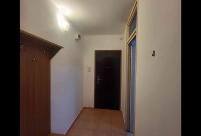 Apartament cu 2 camere semidecomandat în Narcisa - 1