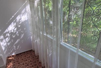 Apartament cu 3 camere decomandat în Berceni - 8