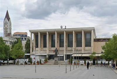 Ultracentral 2 camere - balcon - 1