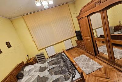 Casă cu 4 camere în Democrației - 15