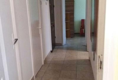 Apartament cu 3 camere semidecomandat în Central - 7