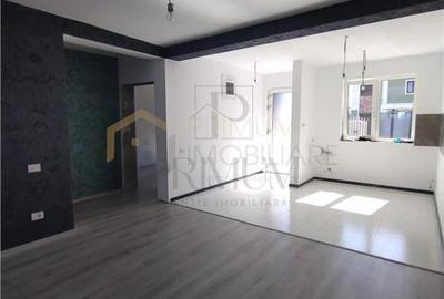 Duplex cu 3 camere cu Teren 350 Mp în Moșnița Veche - 2