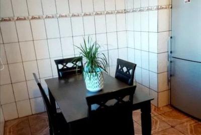 Apartament cu 3 camere decomandat, mobilat în Nerva Traian - 3