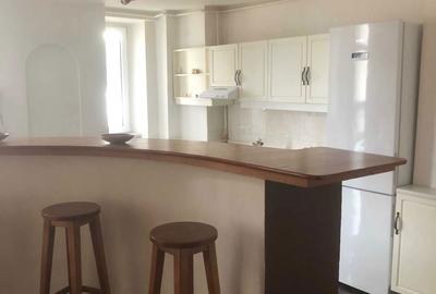 Apartament cu 3 camere decomandat în Exterior Vest - 6