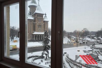 Ultracentral – Catedrala – 2 cam Decomandat – 330 euro - 1