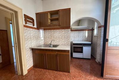 DE VÂNZARE APARTAMENT 3 CAMERE | VILĂ INTERBELICĂ | CENTRALĂ | CALEA CĂLĂRAȘI - 9