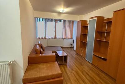 Apartament cu 3 camere decomandat în George Enescu