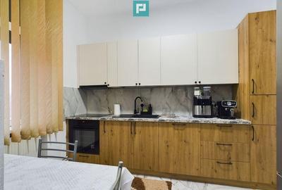 Apartament cu 3 camere semidecomandat în Central - 8