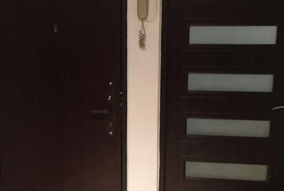 Apartament cu 3 camere decomandat în Rahova - 3