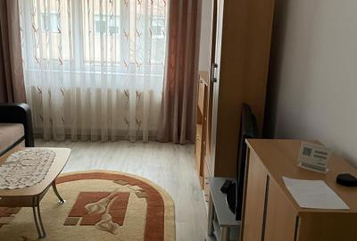 Apartament cu 2 camere decomandat în Vitrometan - 3