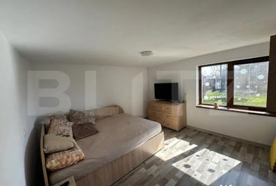 Casă cu 4 camere cu Teren 8096 Mp în Central - 5