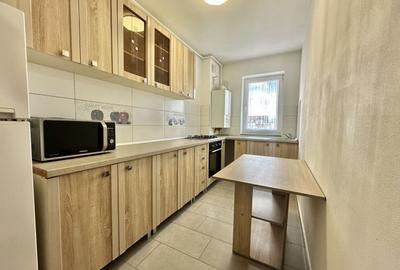 Garsonieră decomandată, mobilată în Tractorul - 6