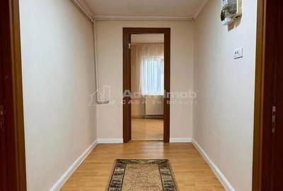 Casă cu 3 camere decomandat cu Teren 115 Mp în Vitan - 3
