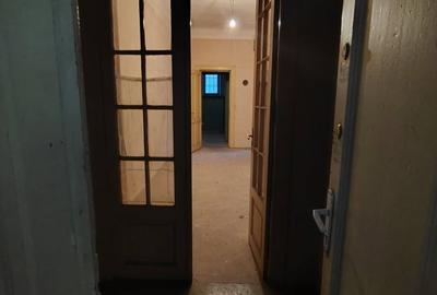 Casă cu 12 camere cu Teren 160 Mp în Dorobanți - 2