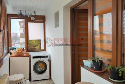 Apartament cu 3 camere decomandat în Sud - 2