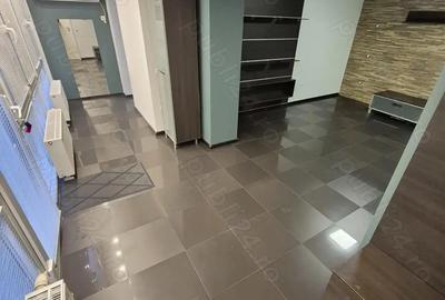 2 Cam-Aradului-1 Min Iulius Town-68 MP-Balcon 10 MP-Parter-Centrala-110.000 Euro ! Neg ! - 8