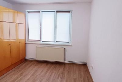 Apartament cu 2 camere decomandat în Astra - 2