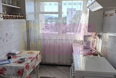 Apartament cu 3 camere decomandat în Central - 8