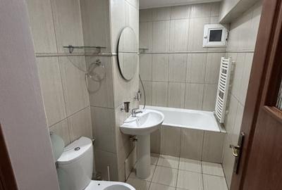 Spre inchiriere apartament 3 camere - 5