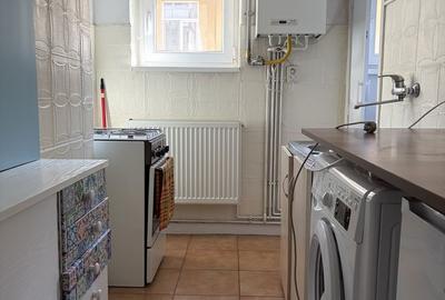 Apartament cu 2 camere decomandat în 15 Noiembrie - 5