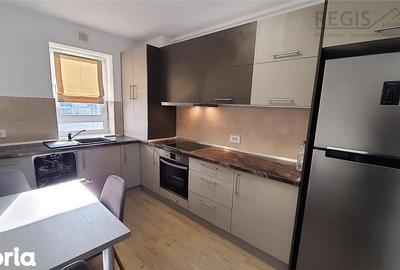 Apartament cu 3 camere decomandat în Tractorul - 2