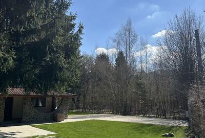 Casă cu 4 camere în Porumbacu de Sus - 1