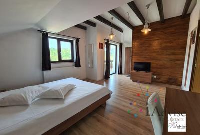 Casă individuală cu 12 camere cu Canalizare în Fundata - 44