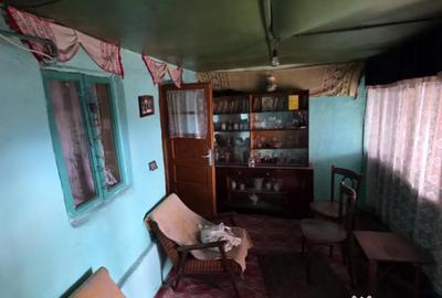 Casă cu 4 camere cu Teren 600 Mp în Central - 10