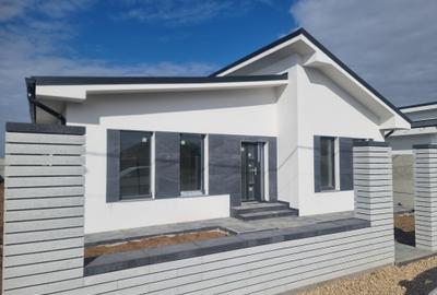 Casă individuală cu 4 camere în Sântandrei - 1