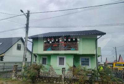 Casă cu 6 camere cu Teren 400 Mp în Rădăuți - 11