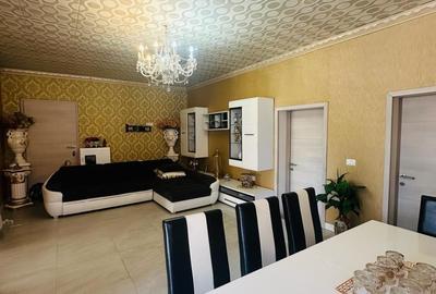 Casă individuală cu 4 camere cu Canalizare în Lunei - 1