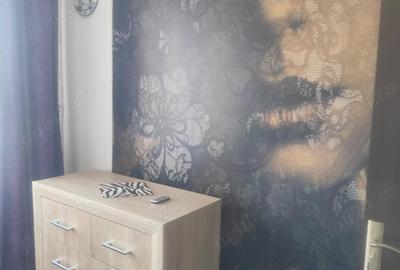 Oferim Spre vanzare apartament 2 camere decomandat strada Victoriei Bloc CC - 3