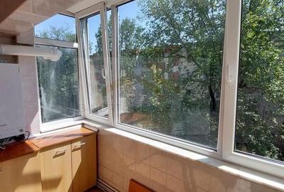 Apartament cu 3 camere decomandat, mobilat în Cotroceni - 2
