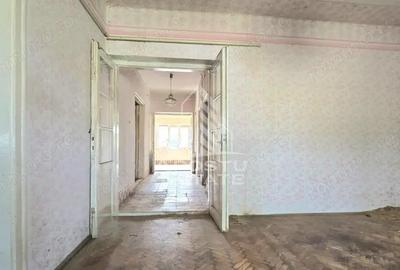 Casa cu 2 camere ,2337 mp in Battonya - 9