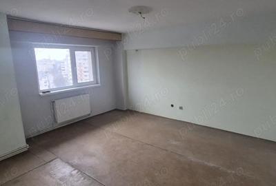 Apartament cu 3 camere decomandat în Central - 4