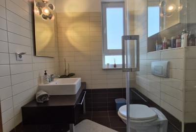 Apartament cu 3 camere semidecomandat, mobilat în Băneasa - 14