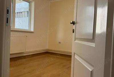 Apartament cu 2 camere semidecomandat în Independenței