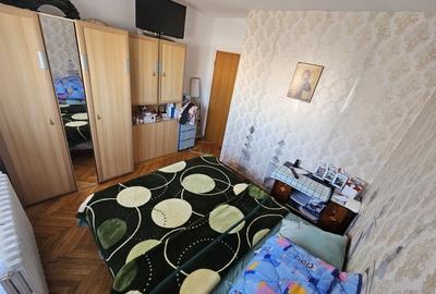 Apartament cu 2 camere decomandat în Mărăști