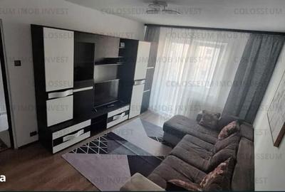 Apartament cu 2 camere decomandat în Tractorul