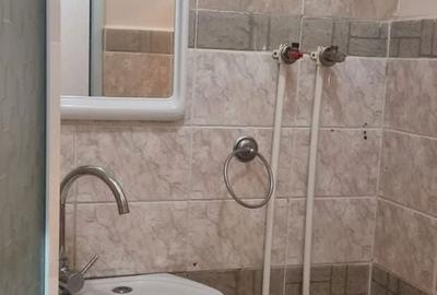 Spațiu comercial, de 64.3 mp, în Pelican