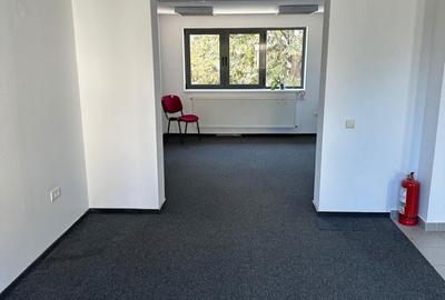 Spațiu comercial, de 12 mp, în Ianca - 3