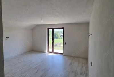 Casa noua + teren 1300 mp | comuna Parte?tii de Jos, jud. Suceava - 3
