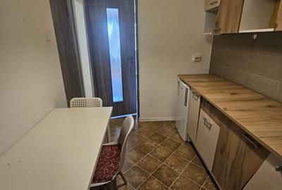 Garsonieră decomandată, mobilată în Complex Studențesc - 9