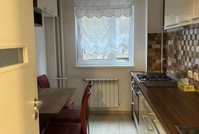 Apartament cu 2 camere decomandat în Titan - 5