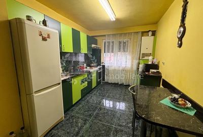 Apartament cu 3 camere decomandat, mobilat în Mănăștur