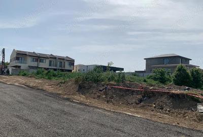 Teren de 405 mp, în Palazu Mare - 1